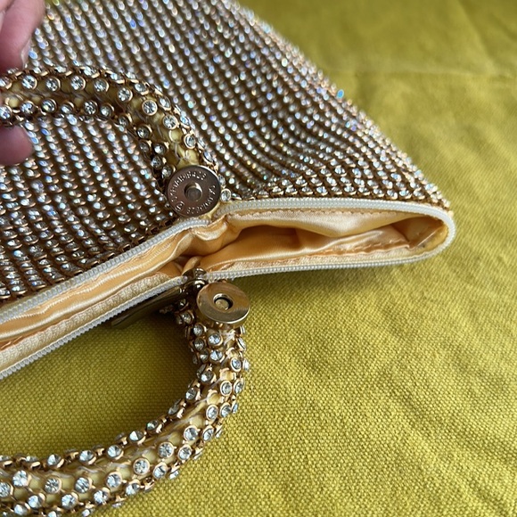 Real collectibes by Addrienne purse - Picture 5 of 5